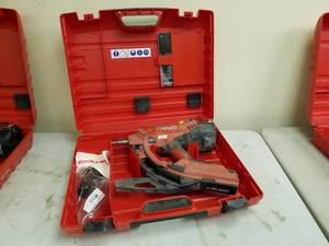 lot 110 image: Hilti GX 120-ME with Case, Instruction Manual