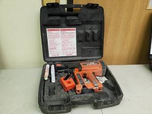 lot 120 image: RamsetRed Head R150 Tool with Batteries, Charger, Case, Instructions