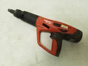 lot 134 image: Hilti DX 460 Fastener