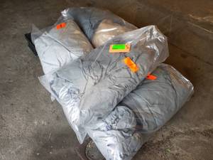 lot 409 image: Lot of (6) Mercedes-Benz Car Covers