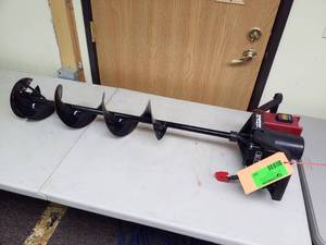 lot 507 image: StrikeMaster 12V Electric Ice Auger 12000 DP