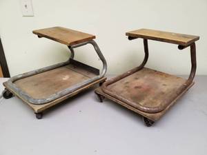 lot 621 image: Lot of (2) Wood Rolling Shop Work Stools