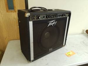 lot 712 image: Peavey Session 500 Mark IV Series Amp