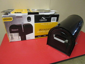 lot 427 image: WYNGATE LOCKING MAILBOX - NEW