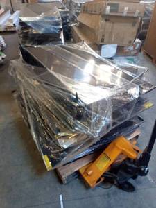 3 pallets bad TVs mix of medium to large as is