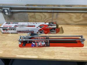 lot 7 image: Rubi 24985 Practic-60 24 in. Manual Tile Cutter