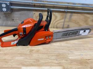 lot 8 image: ECHO 16 in. 34 cc Gas 2-Stroke Cycle Chainsaw