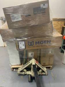 lot 79 image: Entire Pallet of Kitchen Sinks - Moen, Kohler, Ruvati, Elkay