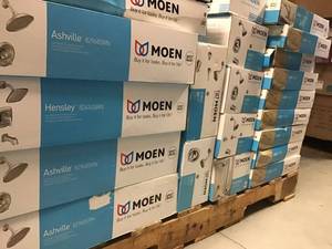 lot 14 image: PALLET OF MOEN FAUCETS FOR PARTS SEE PICS