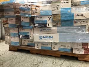 lot 29 image: PALLET OF MOEN FAUCETS FOR PARTS SEE PICS