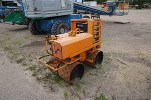 lot 13 image: Rammax Tandem Wheel Vibratory Trench Compactor
