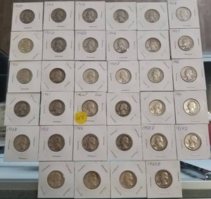 BULK LOT OF 34 MIXED DATE 90% SILVER WASHINGTON QUARTERS
