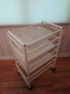 lot 36 image: Wire Storage Cart on Wheels