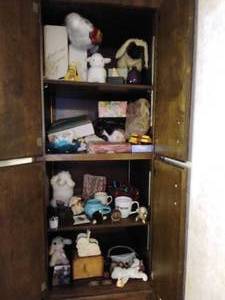 lot 43 image: Lot of Misc Items