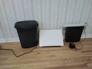 lot 47 image: Lot of Office Items