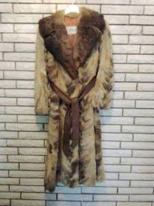 lot 94 image: Fur Coat