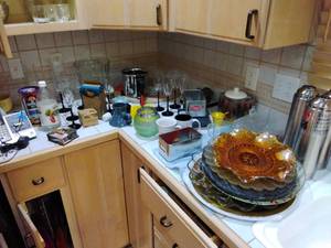 lot 101 image: Lot of kitchen items