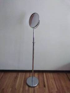 lot 11 image: Tall Adjustable Vanity Mirror