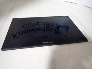 lot 6 image: lenovo touch screen