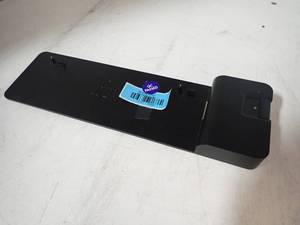 lot 34 image: HP 2013 Ultraslim Docking Station