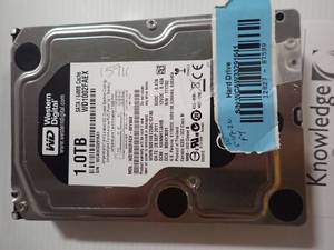 lot 28 image: 1 TB Harddrive