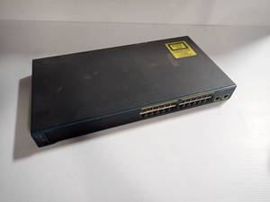 lot 50 image: Network switch catalyst 2960 series