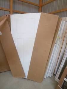 lot 11 image: Bayer Built Steel Blank Door