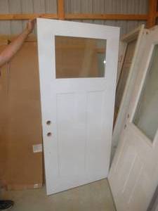 lot 14 image: Bayer Built Primed Door wglass