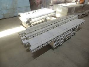 lot 50 image: White Pick Fence