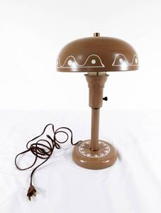 lot 88 image: Vintage Mid Century Chilo Metal Table Top Lamp