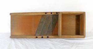 lot 32 image: Vintage Cabbage Slicer