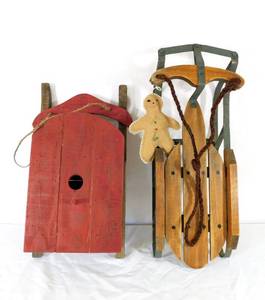 lot 78 image: Vintage Wooden Sleigh and Birdhouse