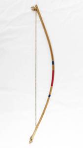 lot 43 image: Vintage Youth Bow