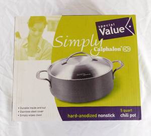lot 134 image: New in Box Simply Calphalon 5QT Chili Pot