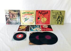lot 146 image: Lot of 10 Vintage 33 and 45 RPM Records Including RCA Victor Howdy Doody Christmas Party