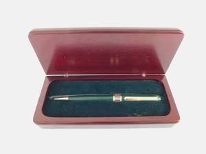 lot 20 image: Green with Inlay Ballpoint Pen in Wood Case
