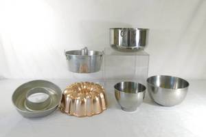 lot 272 image: Mixing Bowls and Copper and Aluminum Molds
