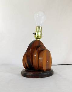 lot 277 image: Vintage 13 Inch High Wood Lamp