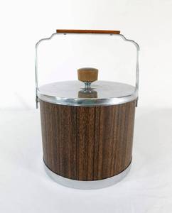 lot 283 image: Vintage ATAPCO Faux Wood and Chrome Ice Bucket