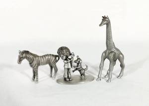 lot 295 image: Set of 3  Pewter Figurines
