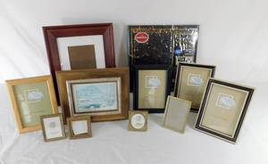 lot 344 image: Lot of 10 Photo Frames in Multiple Sizes and 1 Photo Album