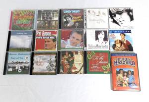 lot 339 image: Lot of 13 CDs and 2 DVDs