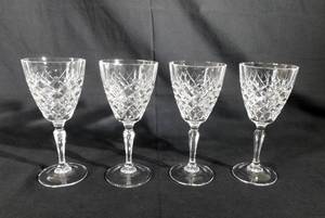 lot 196 image: Set of 4 Crystal Wine Goblets