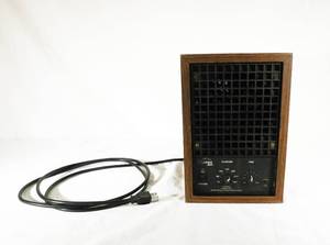 lot 319 image: Living Air Model XL-15C Air Purifier