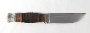 lot 226 image: Vintage 1920s Wade and Butcher Teddy Fixed Blade Knife