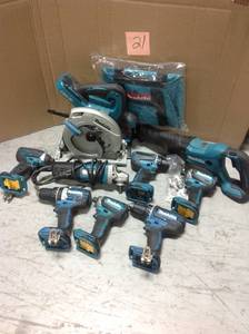 ASSORTED LOT OF MAKITA TOOLS CORDLESS DRILLS ,CIRCULAR SAW, and more various models and conditions review pictures