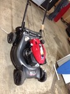 Honda 21 in. 3-in-1 Variable Speed Gas Walk Behind Self Propelled Lawn Mower with Auto Choke in good condition