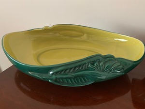 lot 13 image: Lot of Decorative Pottery Items Including Red Wing