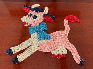 lot 50 image: Pair of Plastic Popcorn Cows