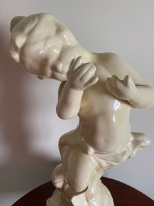 lot 58 image: Vintage Figural Statue